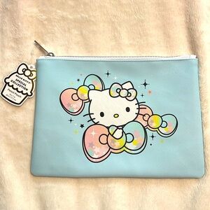 NWT Hello Kitty pouch